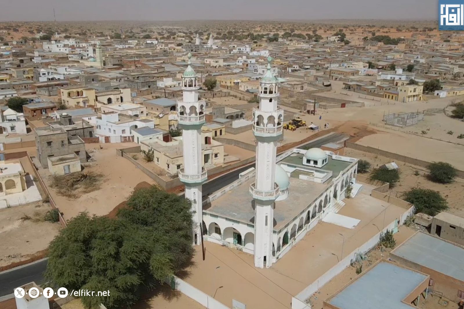 الر ئيس محمدبن الشيخ الغزوانى يذالشن الطريق الرابط بين&nbsp;(…)