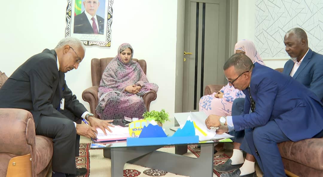 التفاقية تعاون وشراكه بينوزارة العمل الا جتماع والطفوله&nbsp;(…)