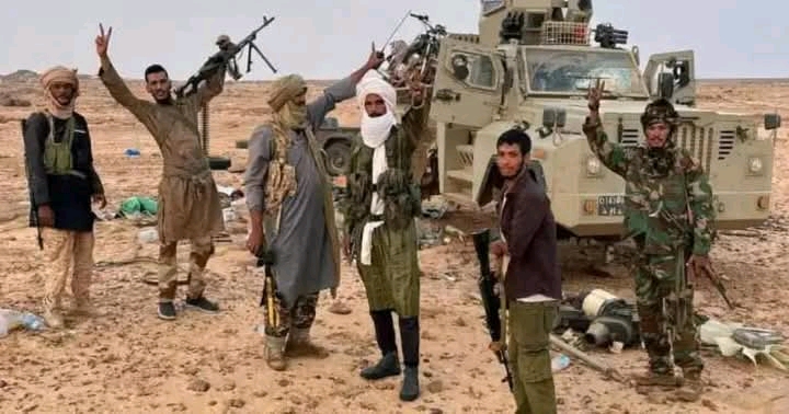 مالي : جبهة تحرير أزواد تعلن مقتل عشرات الجنود في هجوم&nbsp;(…)
