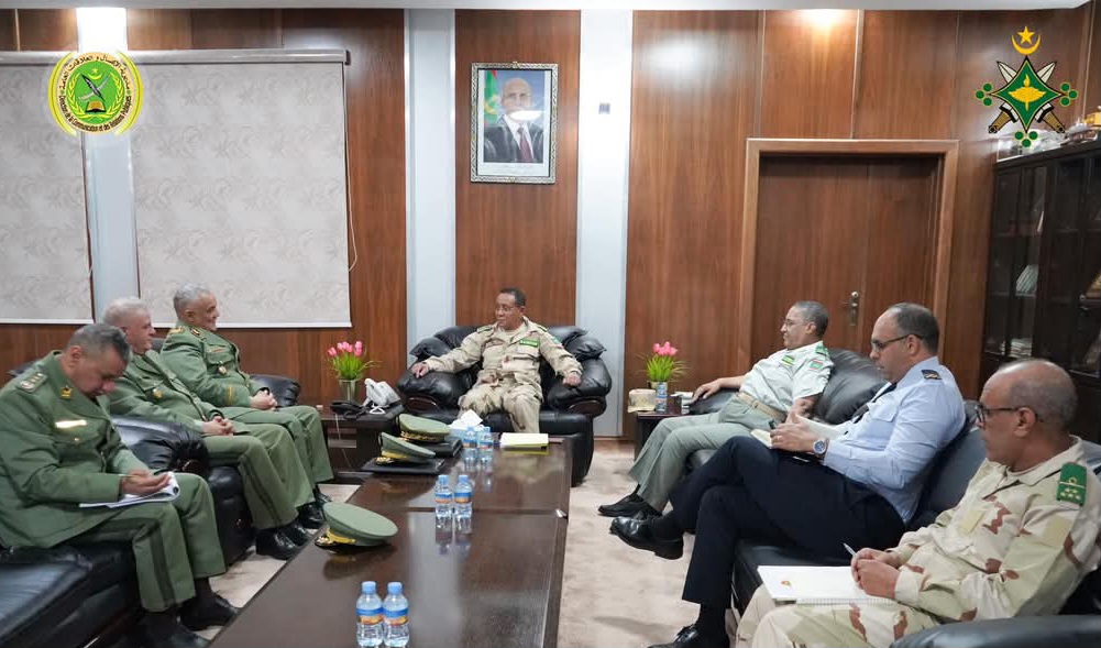 وفذعسكرى ليبى يزور موريتانيا