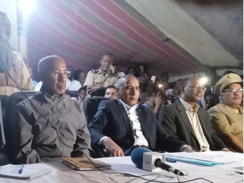 وزير الدا خلية والا مركزيه ياكدان الجيش الموريتانى قادر&nbsp;(…)